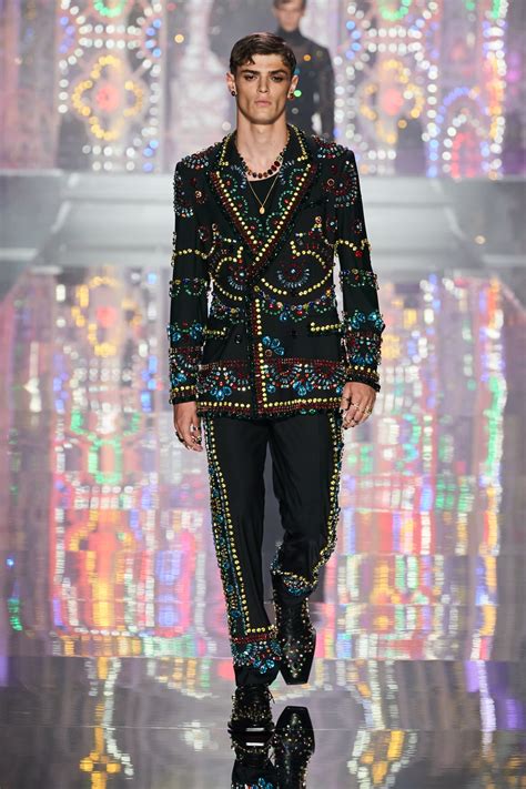 d&g clothes sale